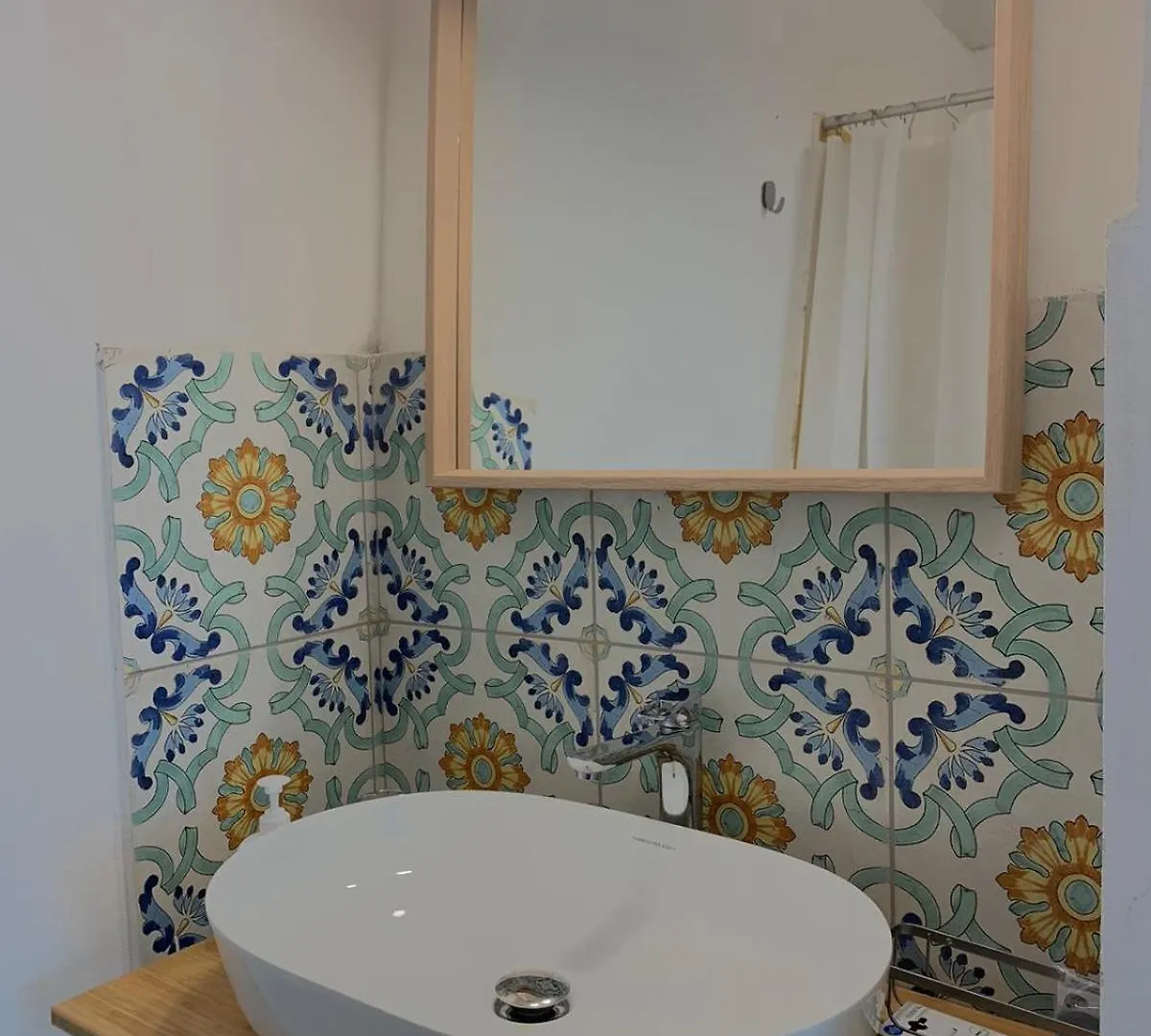 Cortiletto Dell Odeon Villa Catania 0*,  Italy